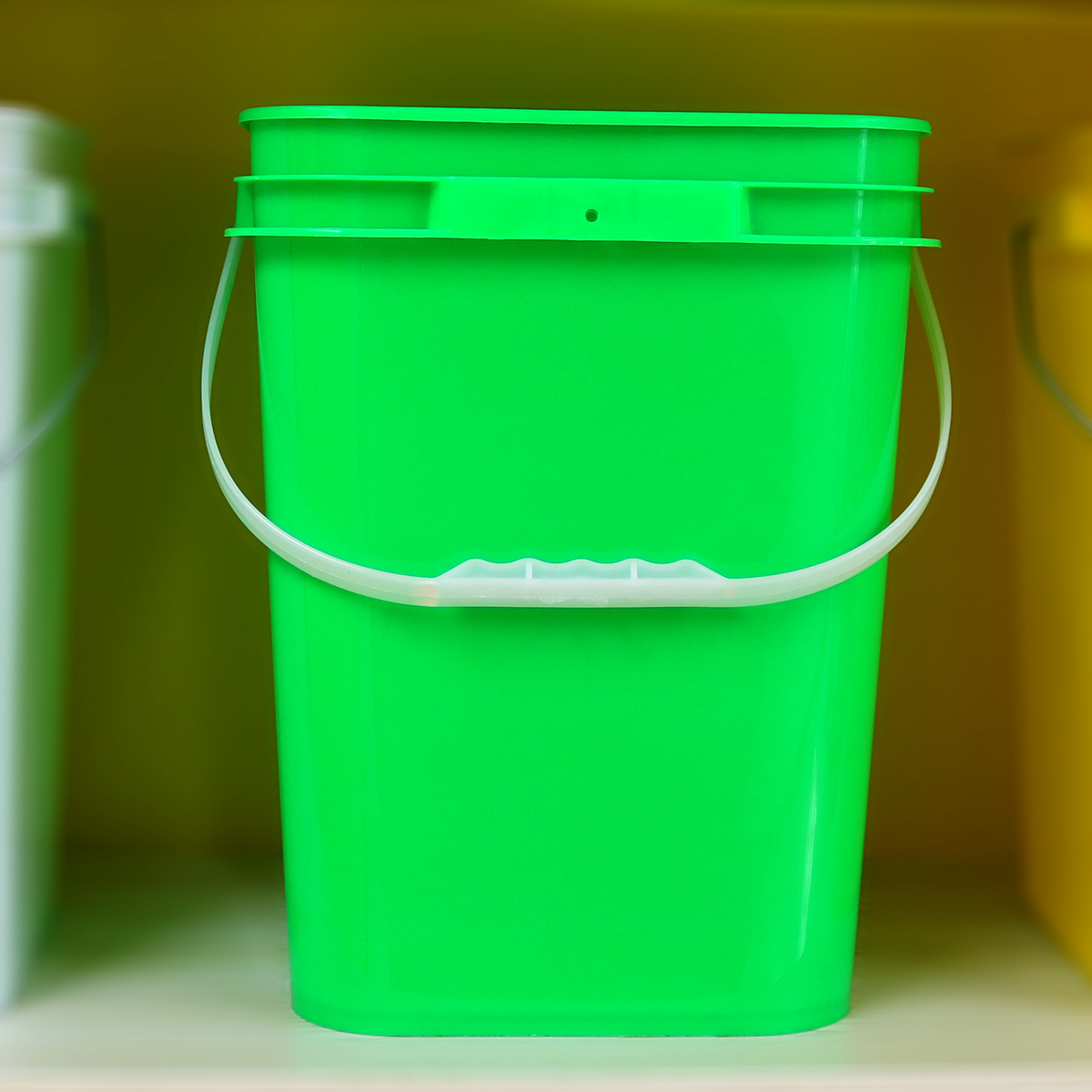 The Advantages of Square Buckets in Industrial Settings Plastic