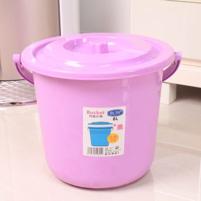 Plastic bucket portable bucket thickened household bucket (2)
