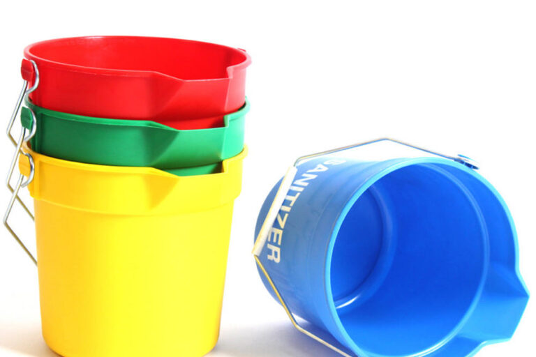 10QT 14QT Multi-Function Plastic Water Bucket with Handle for Cleaning
