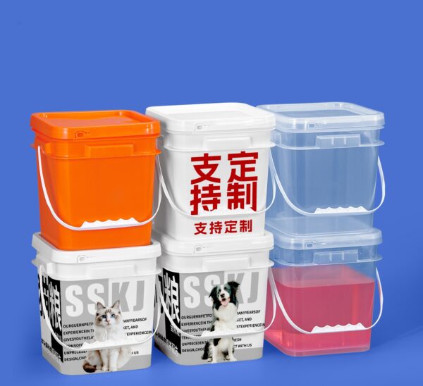 5 Gallon Square Plastic Bucket for Pet Food and Pharmaceutical Storage