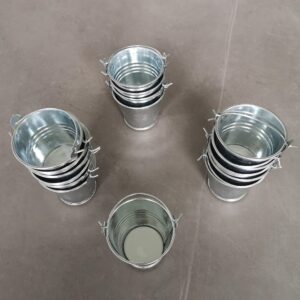 Creative Mini Iron Drink Bucket for Wine and Beer, Leak-Proof Party Decoration
