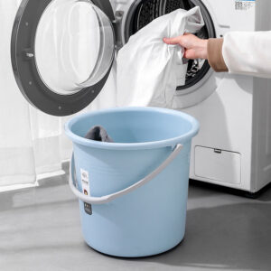 Haogle Factory Direct Sale Plastic Water Bucket with Handle for Cleaning (Blue, Green, Pink)