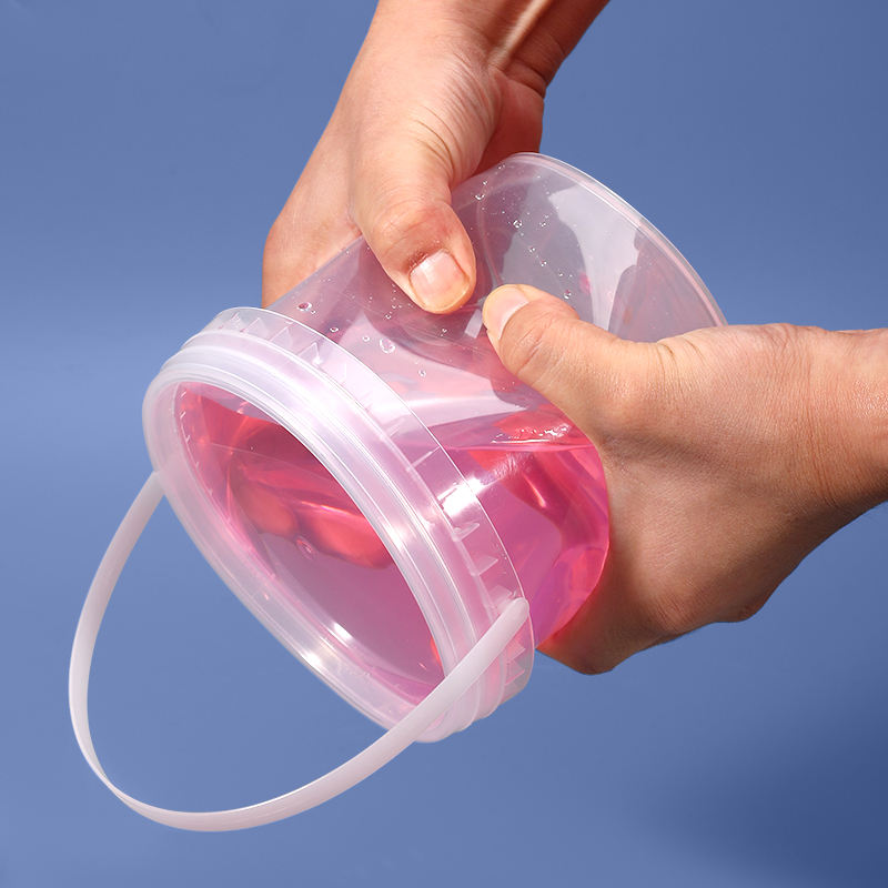 Food Grade Plastic Handle Round Clear Plastic Bucket Water Storage Container (4) Clear Food Grade Plastic Bucket with Handle for Water Storage