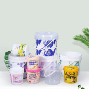 plastic bucket with lid and handle